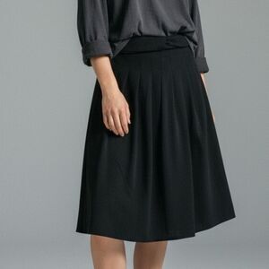 Vintage Collections Internationale Black Midi Skirt